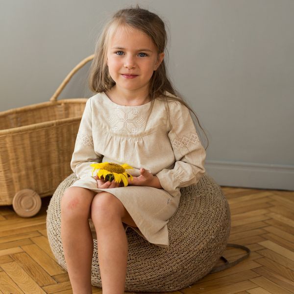 Вишита лляна сукня для дівчаток Trendy Тot 03-01293 бежевий 134 см (9 років) 03-01293-59445 купити онлайн в Trendy Tot | Опис, фото, ціна Вишита лляна сукня для дівчаток Trendy Тot 03-01293 бежевий 134 см (9 років) 03-01293-59445 фото – купити в Trendy Tot