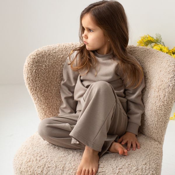 Костюм трикотажний для дівчинки Trendy Tot 03-01400 бежевий 122 см (7 років) 03-01400-59513 фото &ndash; купити в Trendy Tot